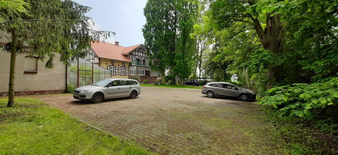 Orzechowy Dworek Nowy Dwór Gdański Bagian luar foto