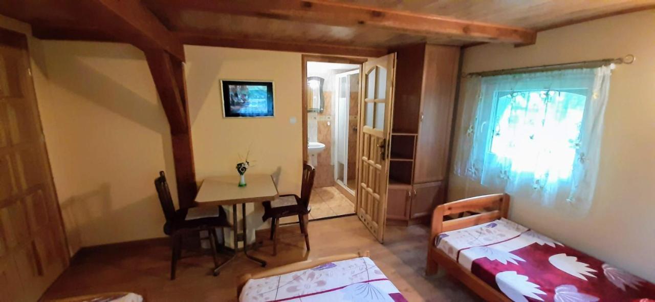 Orzechowy Dworek Nowy Dwór Gdański Bagian luar foto