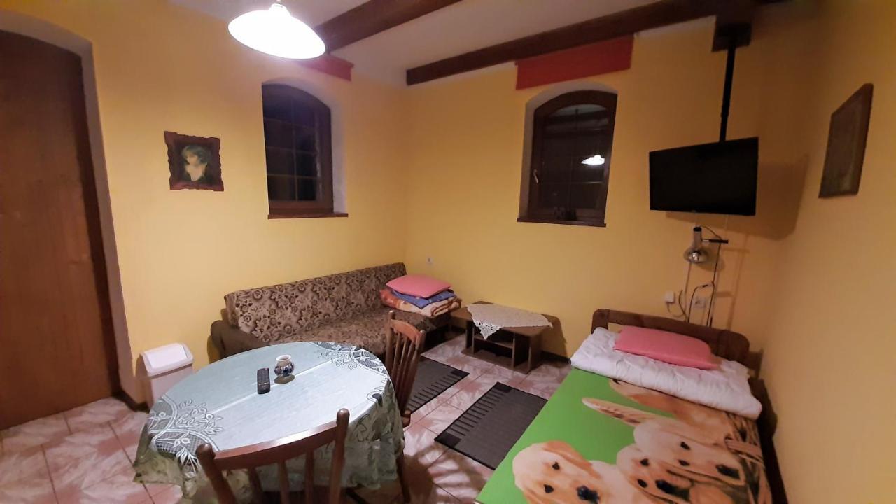 Orzechowy Dworek Nowy Dwór Gdański Bagian luar foto